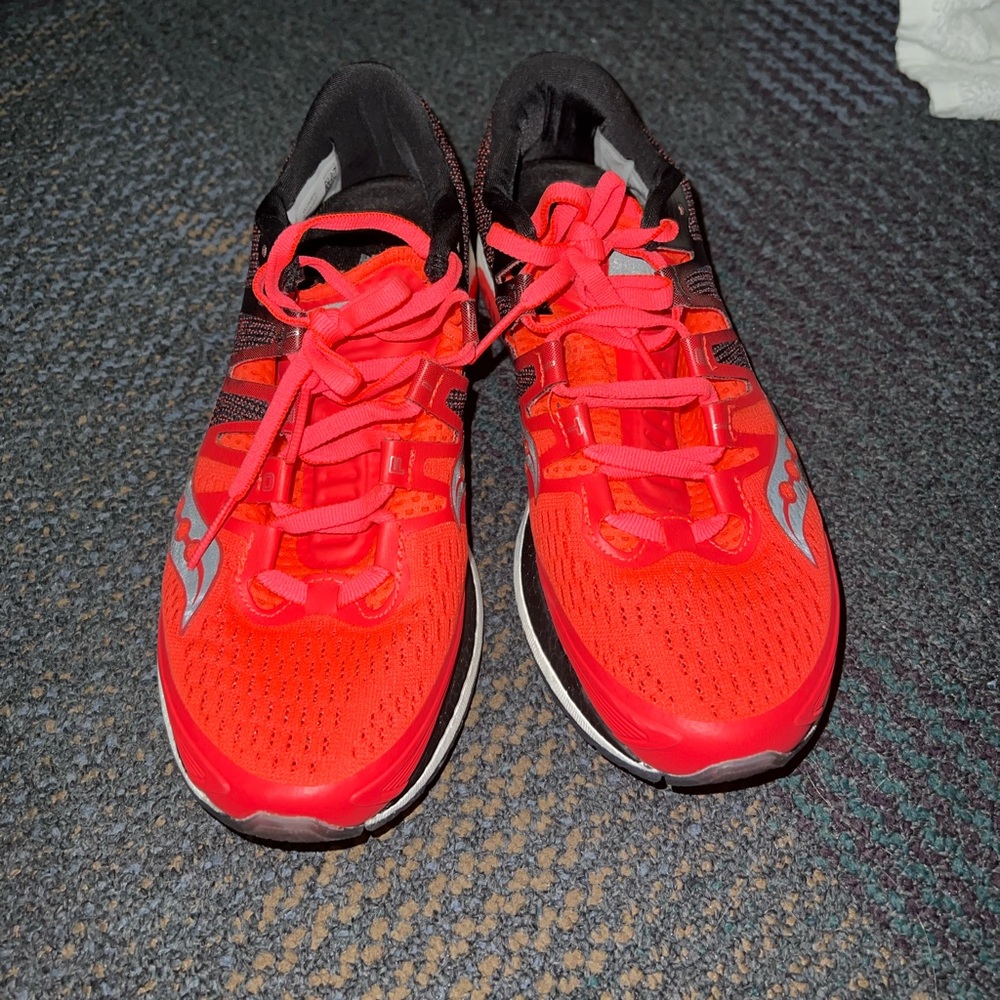 Saucony womens liberty iso